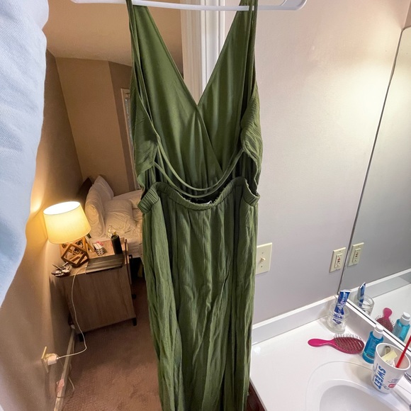 WORN ONCE long formal dress - Picture 4 of 4